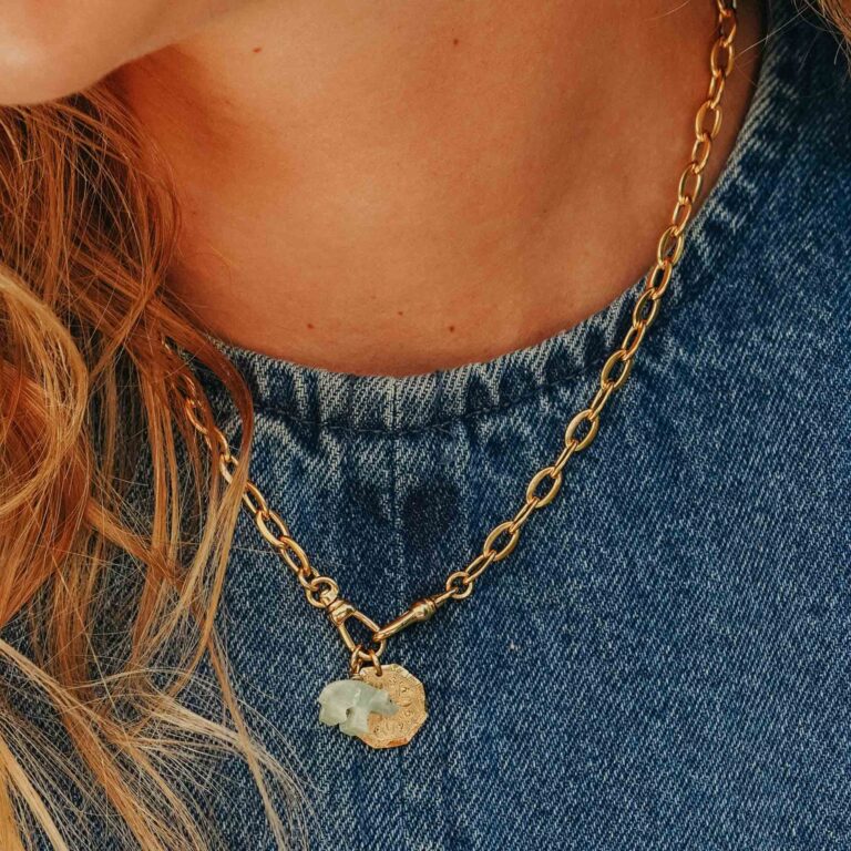Collier LEONE